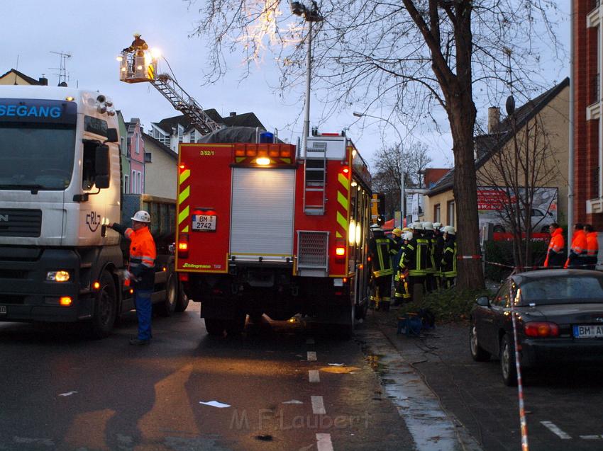 Hausexplosion Bruehl bei Koeln Pingsdorferstr P361.JPG